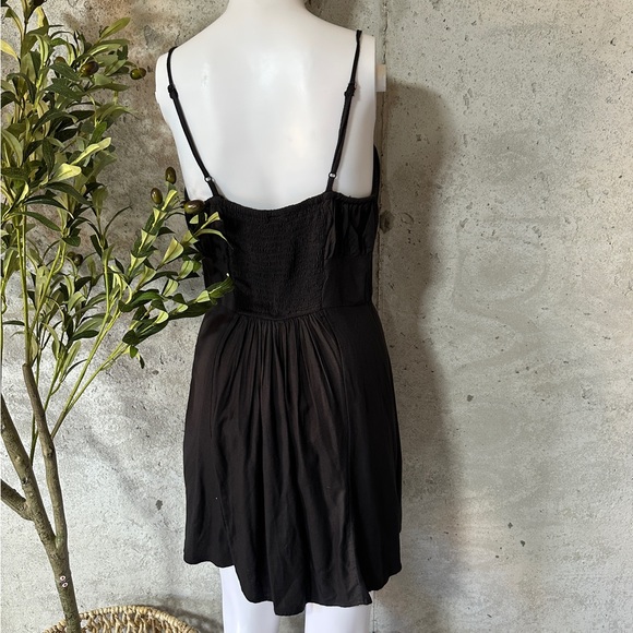 Sold UO BDG urban outfitters Kamaryn Mini Dress - Picture 8 of 8